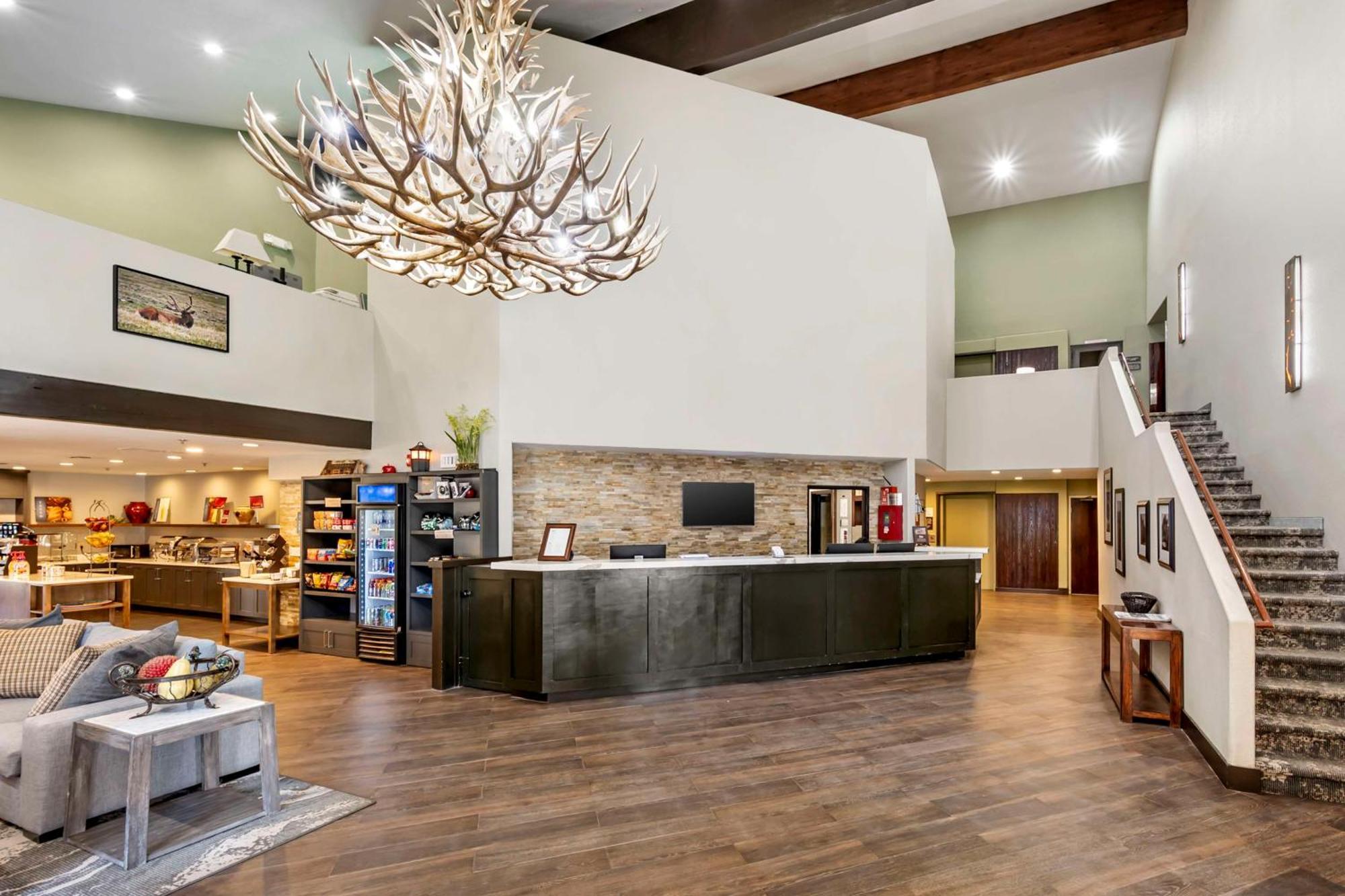 Best Western Plus Eagle Vail Airport Exterior photo