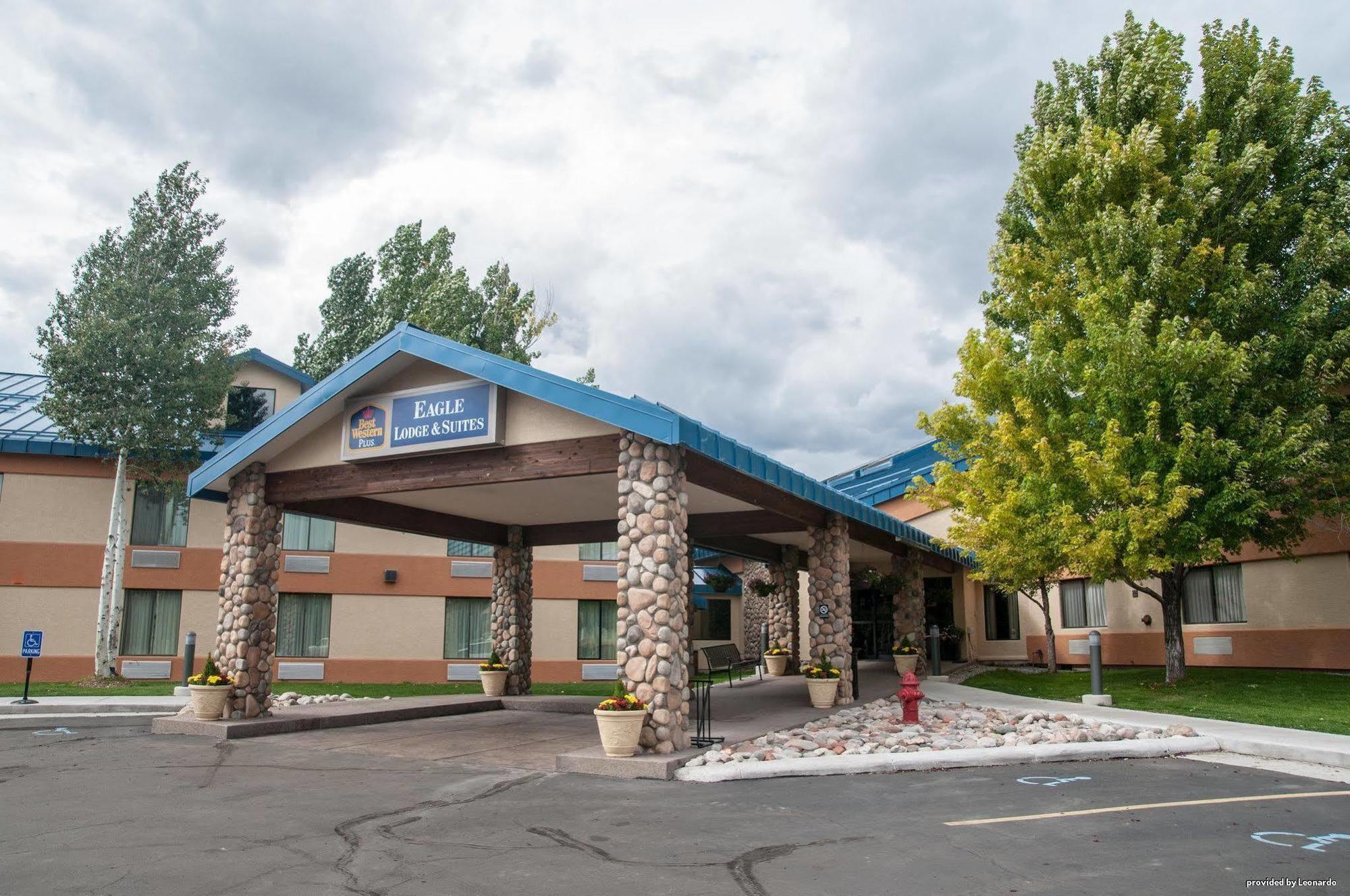 Best Western Plus Eagle Vail Airport Exterior photo